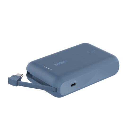 Belkin BoostCharge 10 000 mAh with USB-C Cable and Port Power Bank Blue — Front, complete product